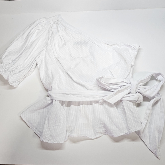 MINKPINK Jessey One Shoulder White Side Tie Detail Blouse Top Size Small - Picture 4 of 9